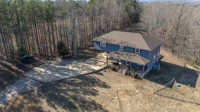 865 SYLVAN DR, Savannah, TN 38372