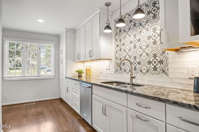 2925 Wycliff Road, Raleigh, NC 27607