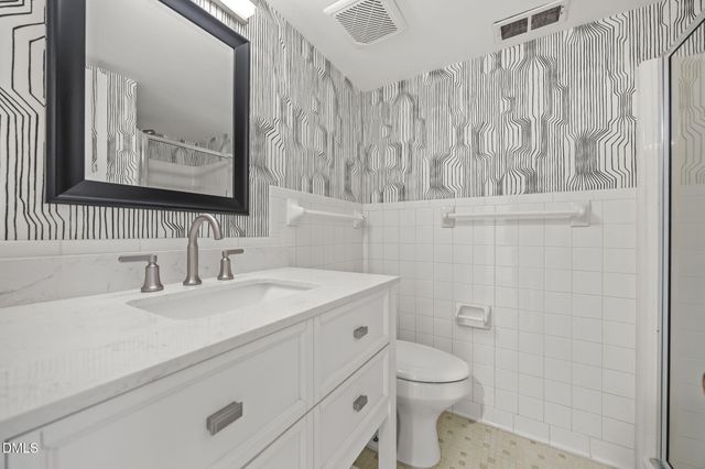 2925 Wycliff Road, Raleigh, NC 27607