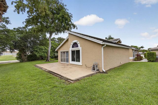 6064 Beaconwood Road, Lake Worth, FL 33467