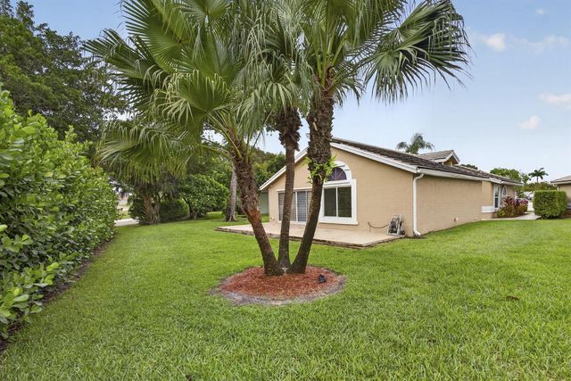 6064 Beaconwood Road, Lake Worth, FL 33467