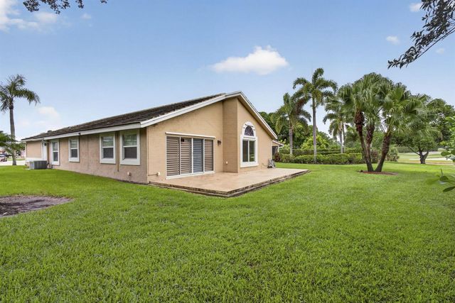 6064 Beaconwood Road, Lake Worth, FL 33467