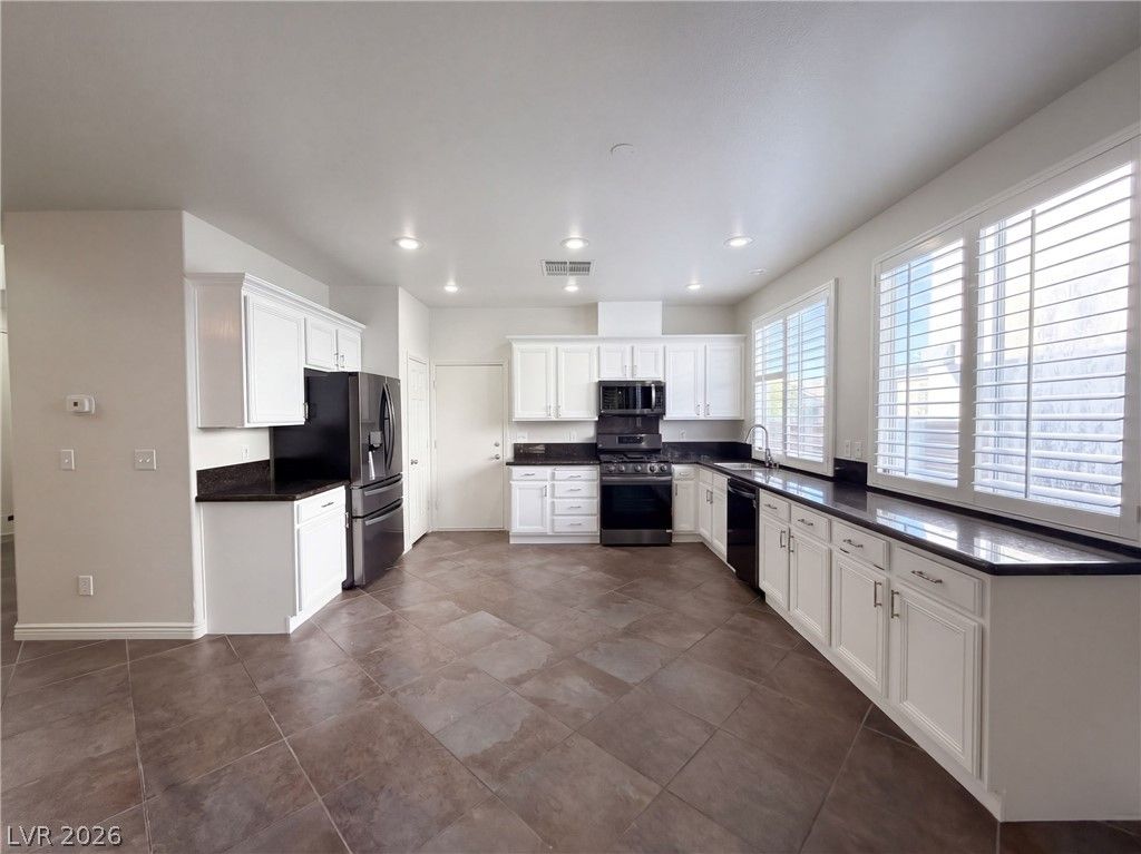 2559 Hitchcock Street, Henderson, NV 89052 — photo 2