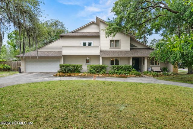 4654 ORTEGA FARMS Circle, Jacksonville, FL 32210