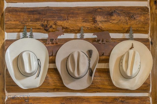 10 Rose Bud Loop, Big Sky, MT 59716