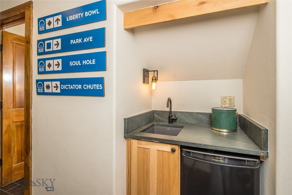 10 Rose Bud Loop, Big Sky, MT 59716 photo 32