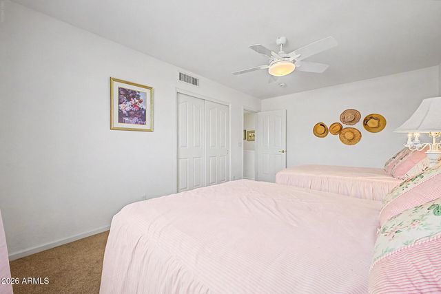 25102 S LAKEWAY Drive, Sun Lakes, AZ 85248