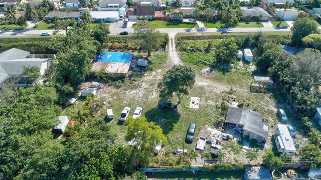 3865 Aladdin Avenue, Boynton Beach, FL 33436