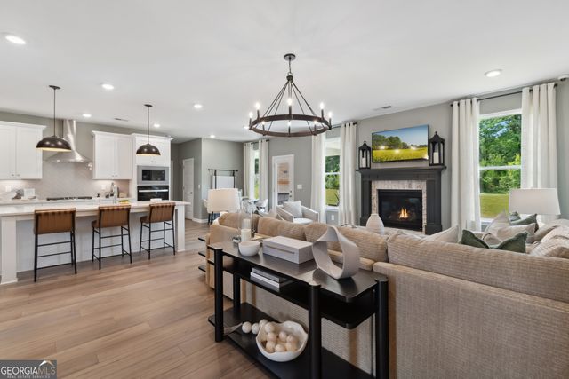 270 Linford Drive, Locust Grove, GA 30248
