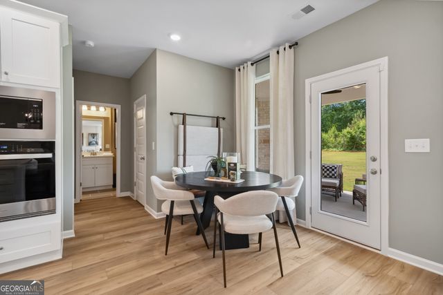 270 Linford Drive, Locust Grove, GA 30248