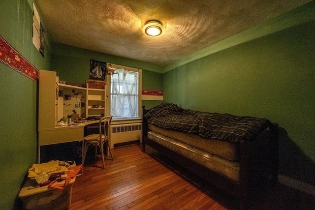 5 Ridgefield, Wayland, MA 01778