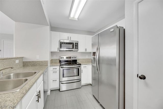 2300 SILVERADO RANCH Boulevard 1100, Las Vegas, NV 89183