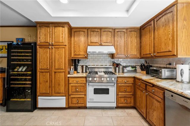 10637 Sylvia Avenue, Porter Ranch, CA 91326