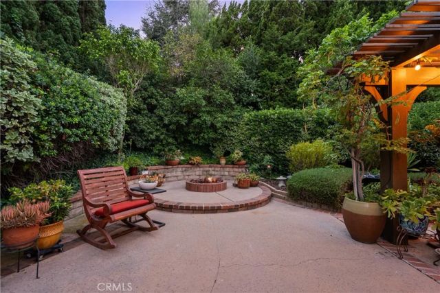 10637 Sylvia Avenue, Porter Ranch, CA 91326