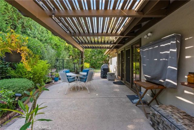 10637 Sylvia Avenue, Porter Ranch, CA 91326