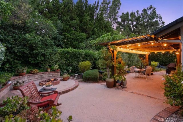 10637 Sylvia Avenue, Porter Ranch, CA 91326