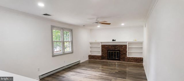 5221 MEADOWBROOK DR, Mechanicsburg, PA 17050