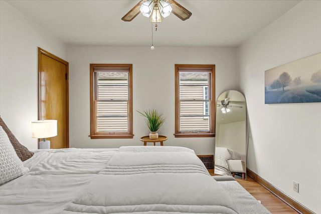 1818 E Fernwood AVENUE, Milwaukee, WI 53207