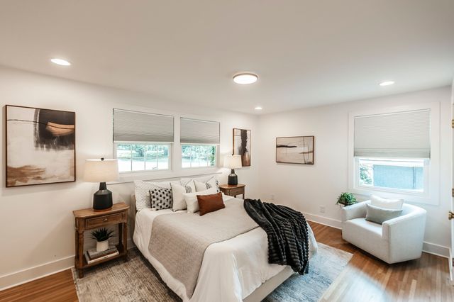 5007 Manuel Dr, Nashville, TN 37211