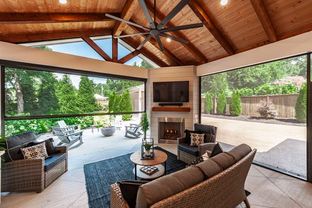 5007 Manuel Dr, Nashville, TN 37211