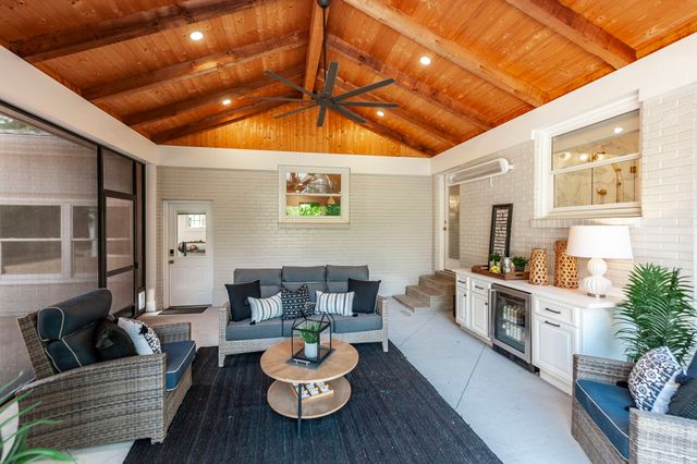 5007 Manuel Dr, Nashville, TN 37211