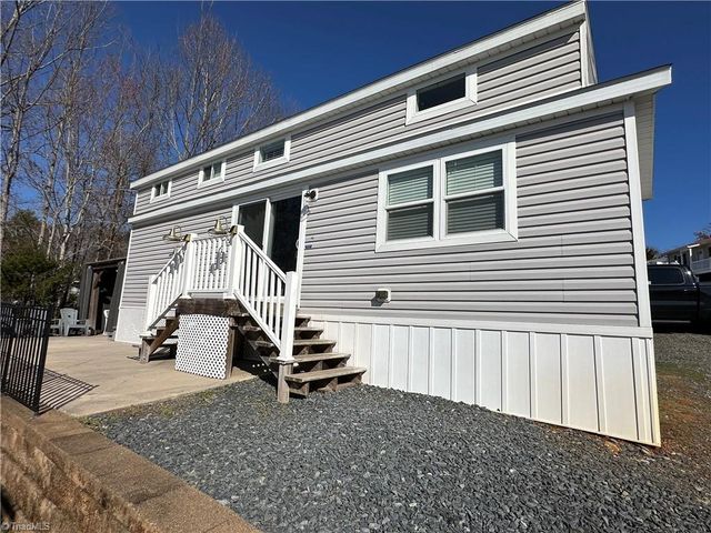 108 Eagle Drive, New London, NC 28127