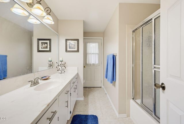 1964 Camellia Avenue, Medford, OR 97504