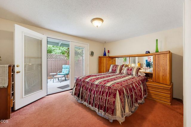 1964 Camellia Avenue, Medford, OR 97504
