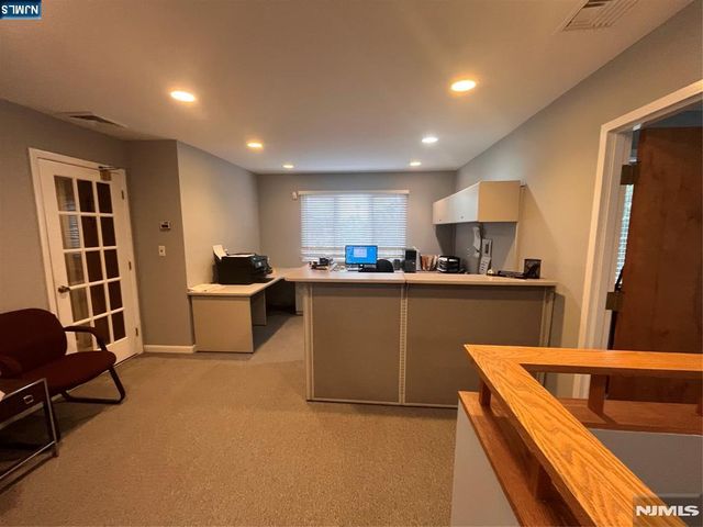 1000 Maple Avenue 2nd Floor, Glen Rock, NJ 07452