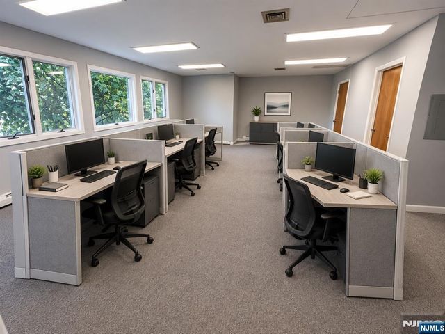 1000 Maple Avenue 2nd Floor, Glen Rock, NJ 07452