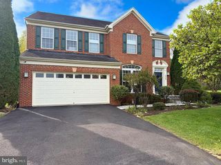 5564 LA VISTA DR, Alexandria, VA 22310