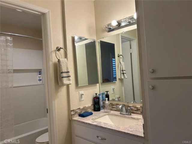 2847 S Fairview D, Santa Ana, CA 92704