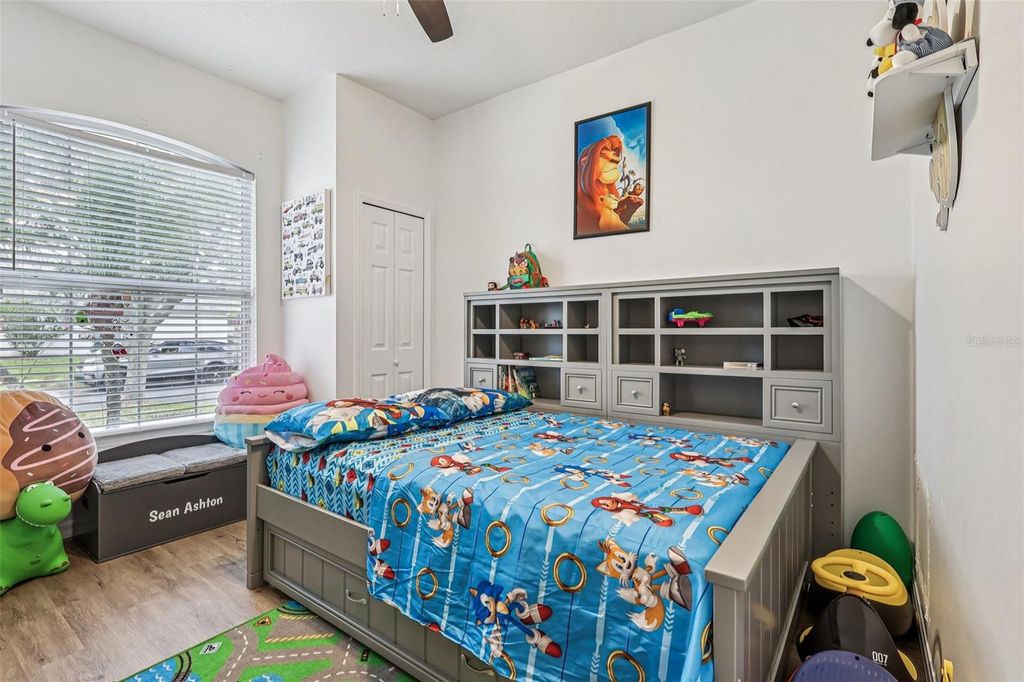 Image 22 of property listing at 221 WESTMORELAND CIRCLE, Kissimmee, FL 34744