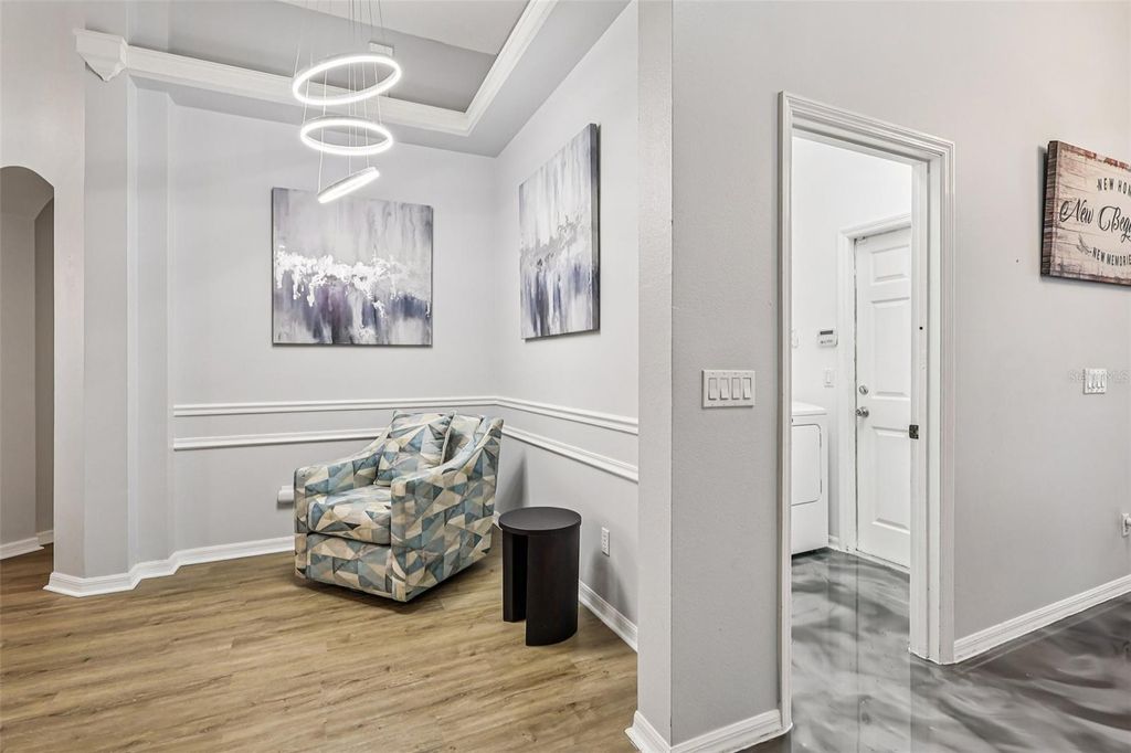 Image 25 of property listing at 221 WESTMORELAND CIRCLE, Kissimmee, FL 34744