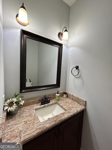 221 Hidden Falls Walk, Griffin, GA 30224