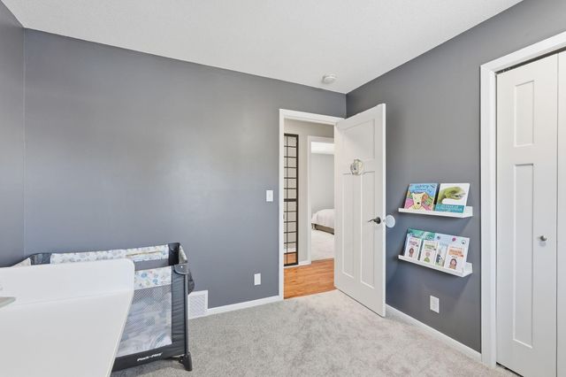 8671 Red Oak Drive, Eden Prairie, MN 55347