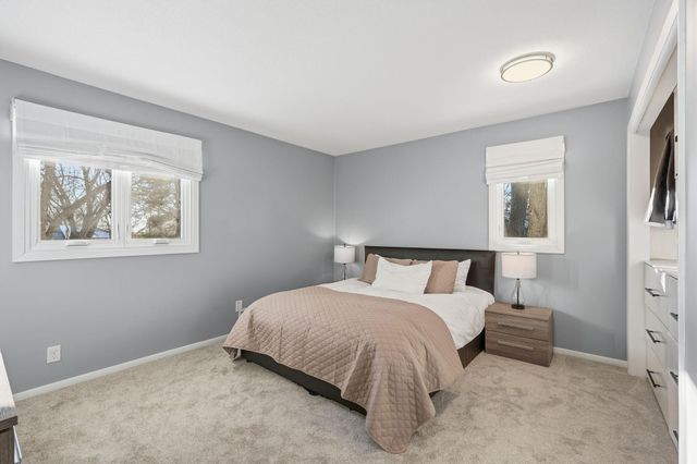 8671 Red Oak Drive, Eden Prairie, MN 55347