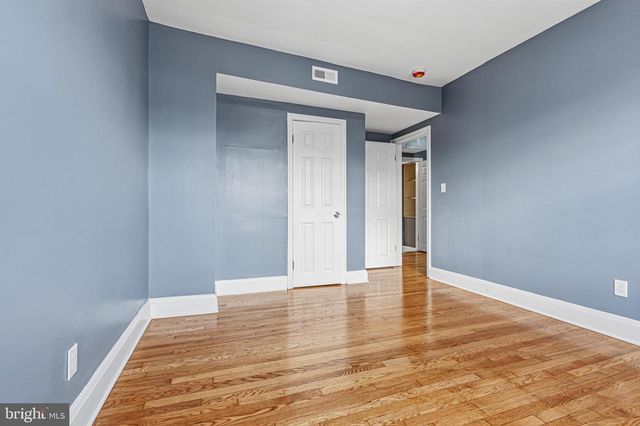 2410 KEYWAY, Dundalk, MD 21222