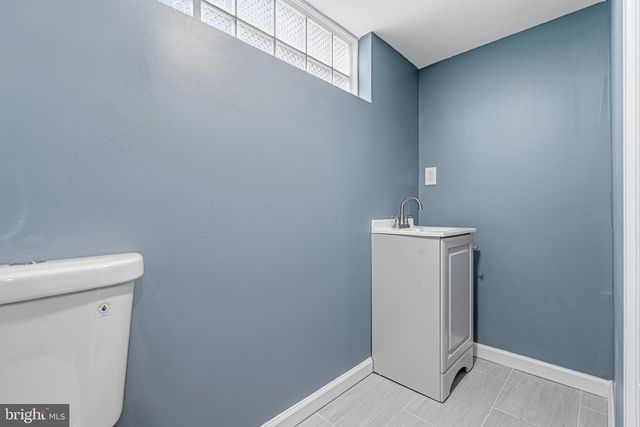 2410 KEYWAY, Dundalk, MD 21222