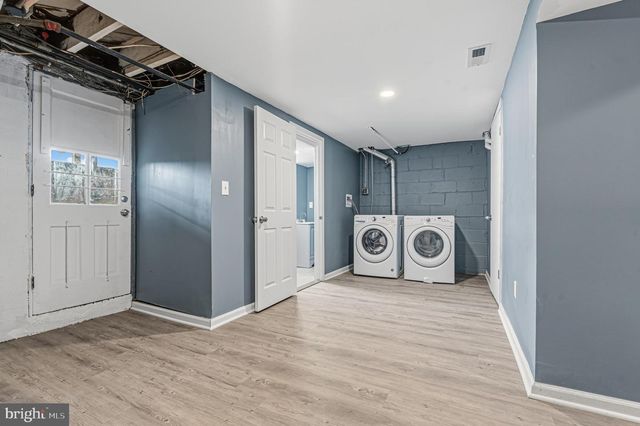 2410 KEYWAY, Dundalk, MD 21222