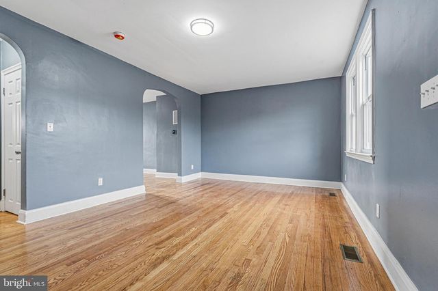 2410 KEYWAY, Dundalk, MD 21222