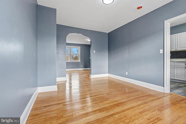 2410 KEYWAY, Dundalk, MD 21222