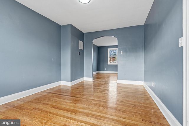 2410 KEYWAY, Dundalk, MD 21222