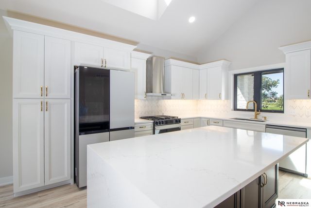 7769 S 94th Bay, Lincoln, NE 68526
