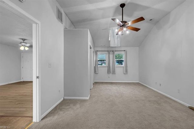 4945 Paine LN, Virginia Beach, VA 23455
