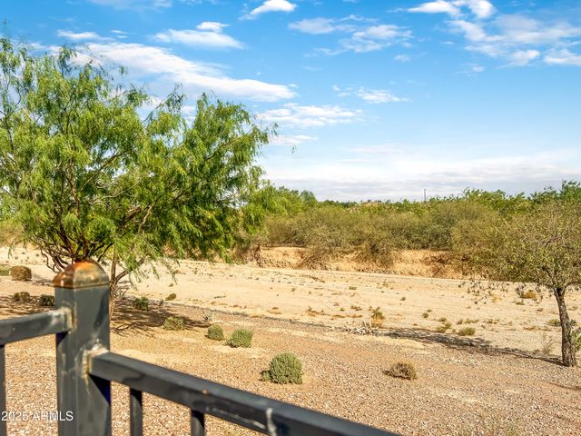 3937 N SMITHSONIAN Drive, Florence, AZ 85132