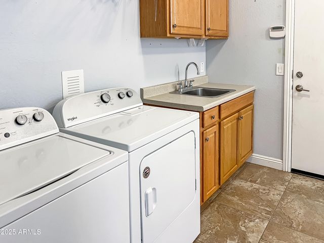 3937 N SMITHSONIAN Drive, Florence, AZ 85132