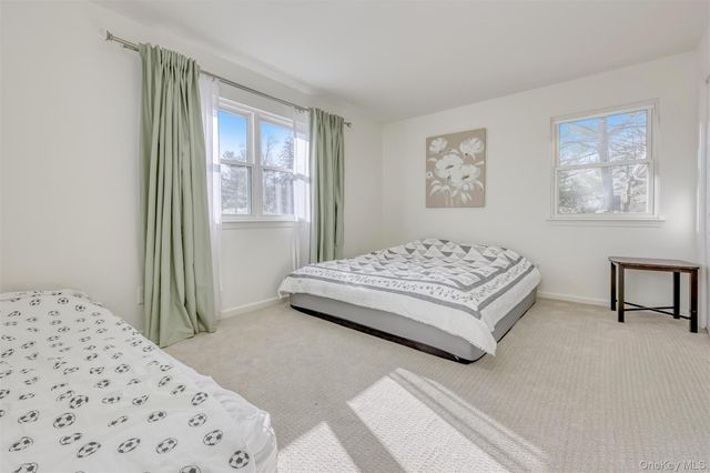 104 Bon Aire Circle W 8L, Suffern, NY 10901