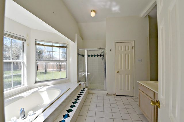 1809 Bent Oak CV, Leander, TX 78641