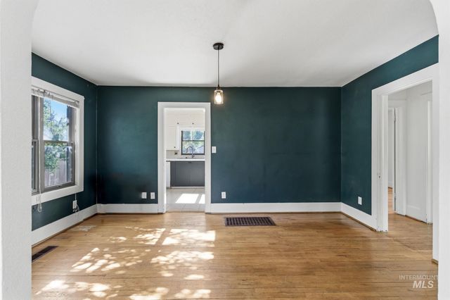 2034 S Broxon, Boise, ID 83705